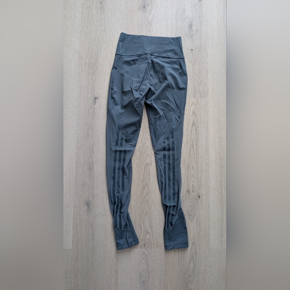 Adidas leggings - Picture 2 of 3